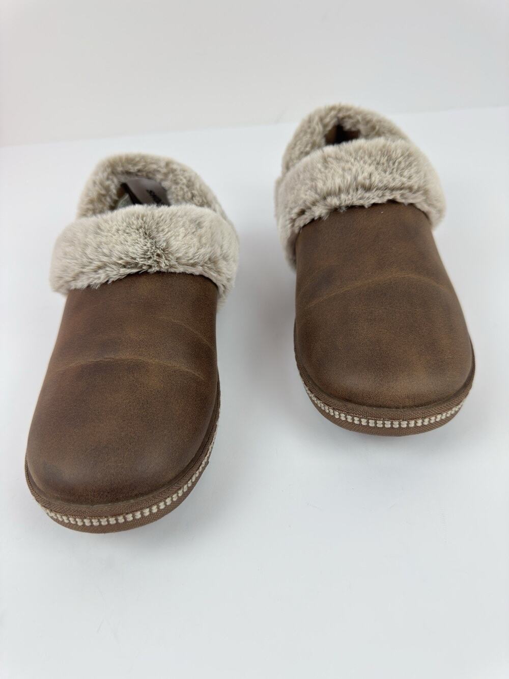 Skechers Womens 7.5 Cozy Campfire French Toast 2 Slippers Memory Foam Faux Fur